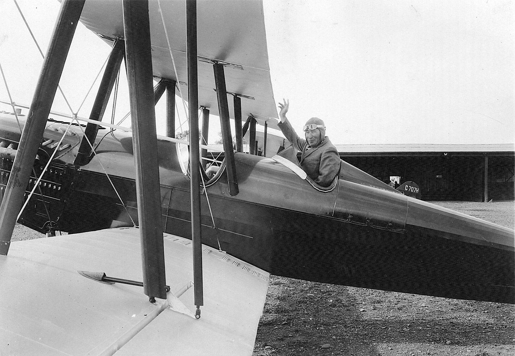 Tracy Airport